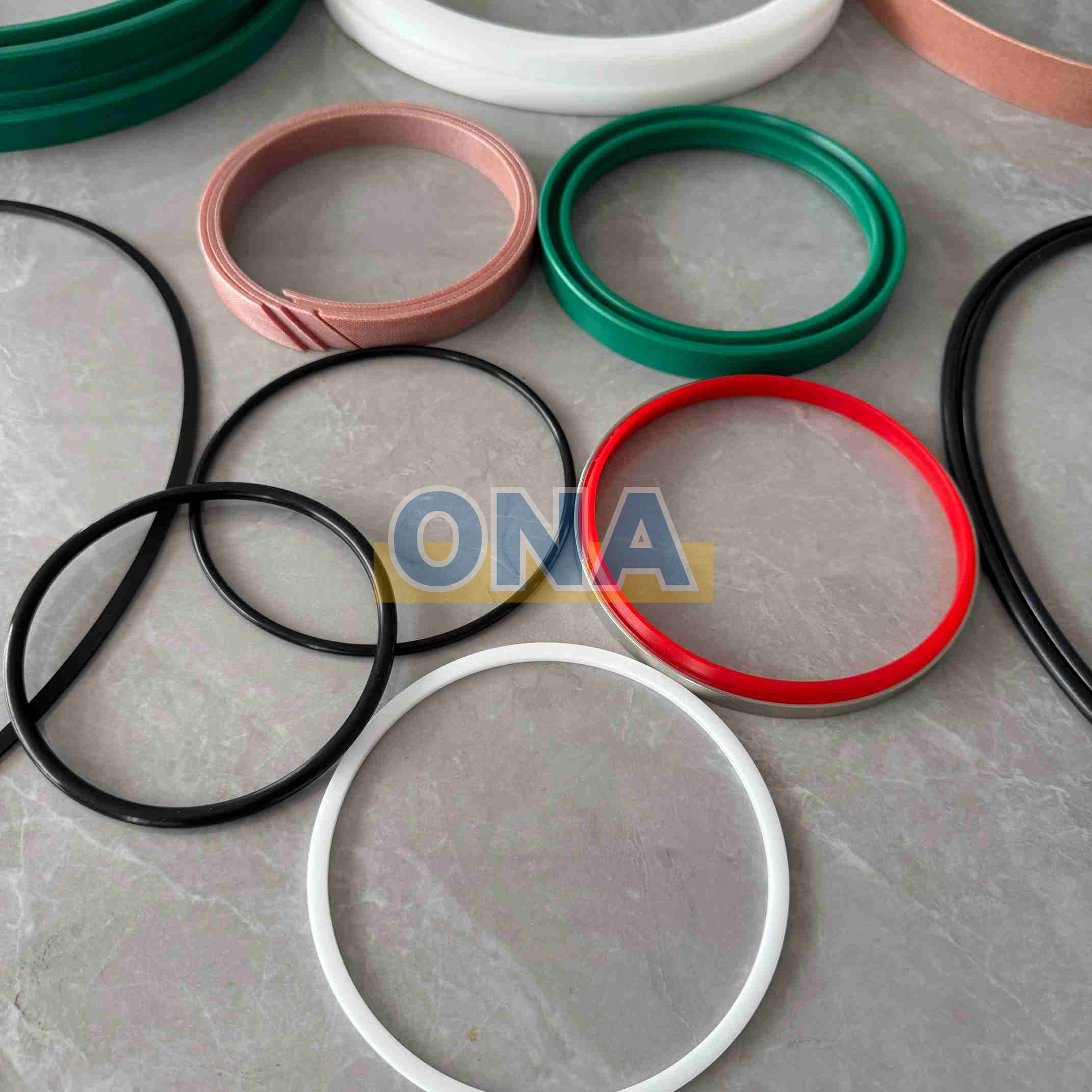 Cone Crusher Spare Parts Clamping Cylinder Seal Kits