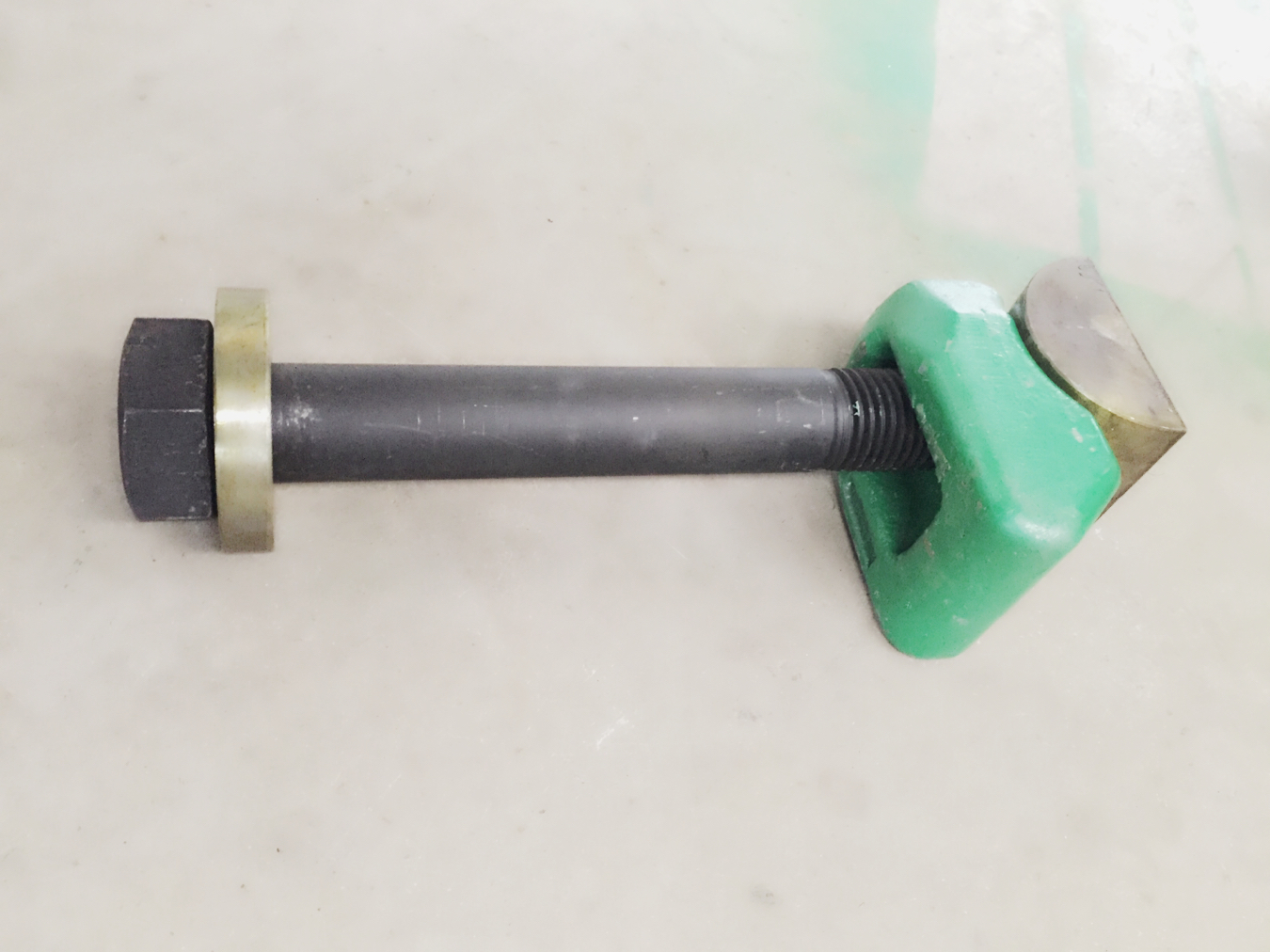Screw Assembly Suit To Metso Nordberg C Series Jaw Crusher Wear Parts Spare Parts