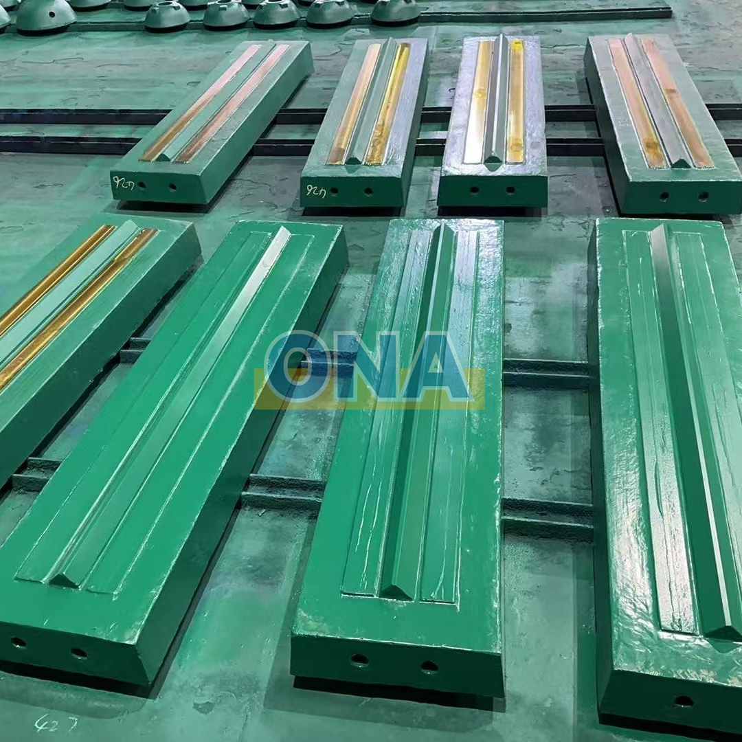 NP1315 BP1415 Impact Crusher Spare Parts Blow Bar