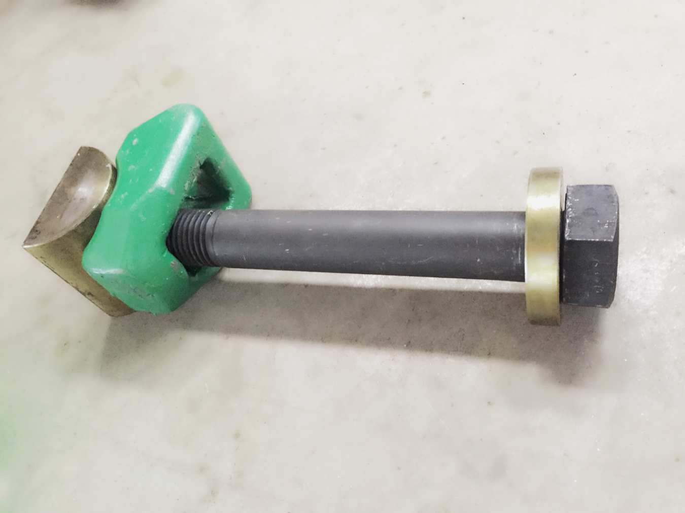 Screw Assembly Suit To Metso Nordberg C Series Jaw Crusher Wear Parts Spare Parts