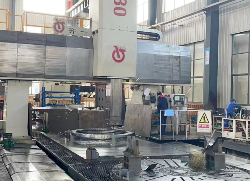 ONA cone crusher parts production workshop