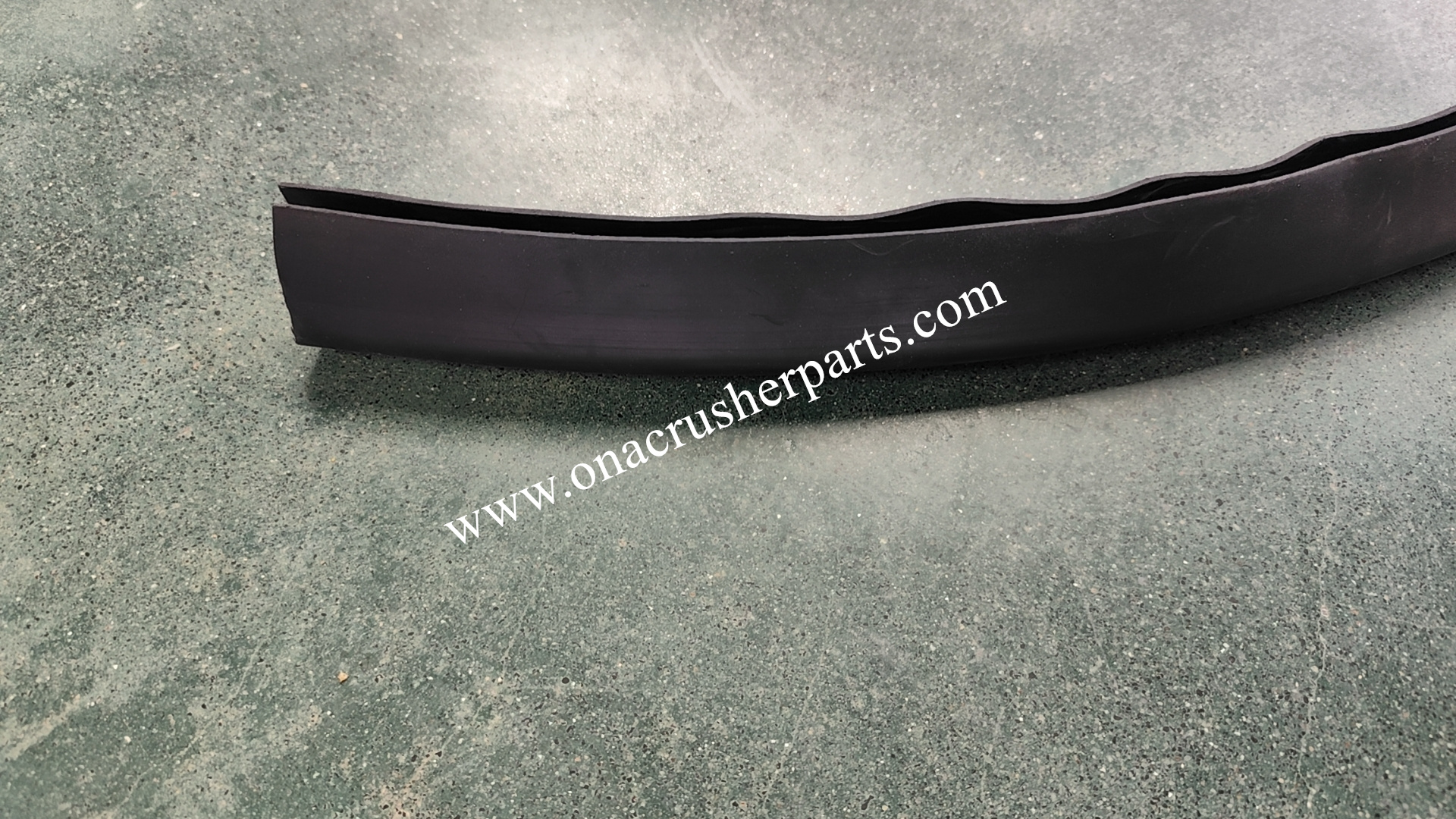 Customized Screen Deck Parts Urethane Crown Bar U Shape Rubber Channel Cover Vibrating Screen Accessories Rubber Edge Seals