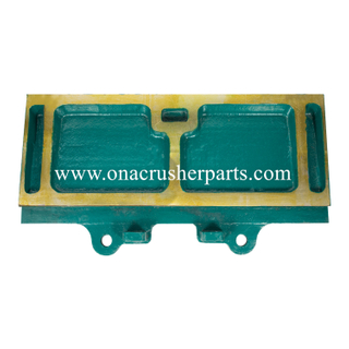 Jaw Crusher Spare Parts CJ412 CJ612 Manganese Deflector Plate