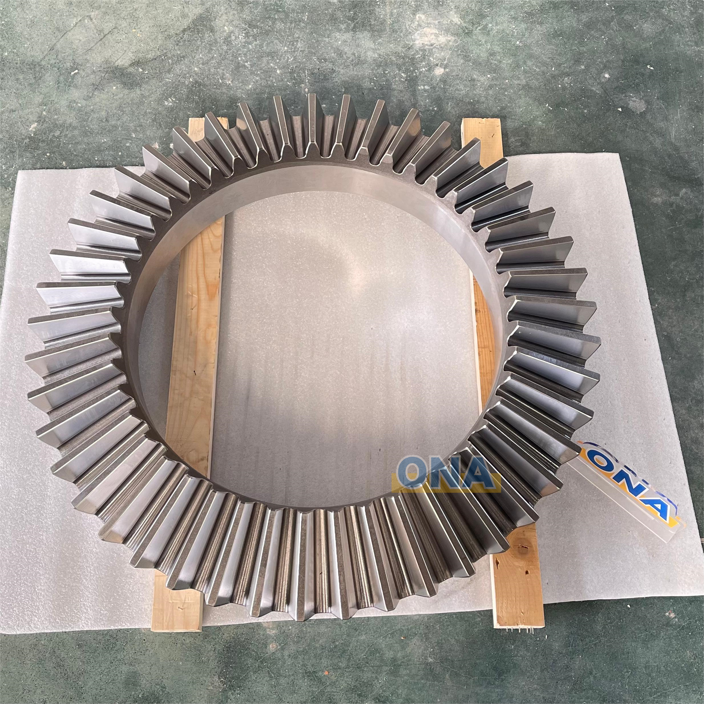 HP400 metso gear