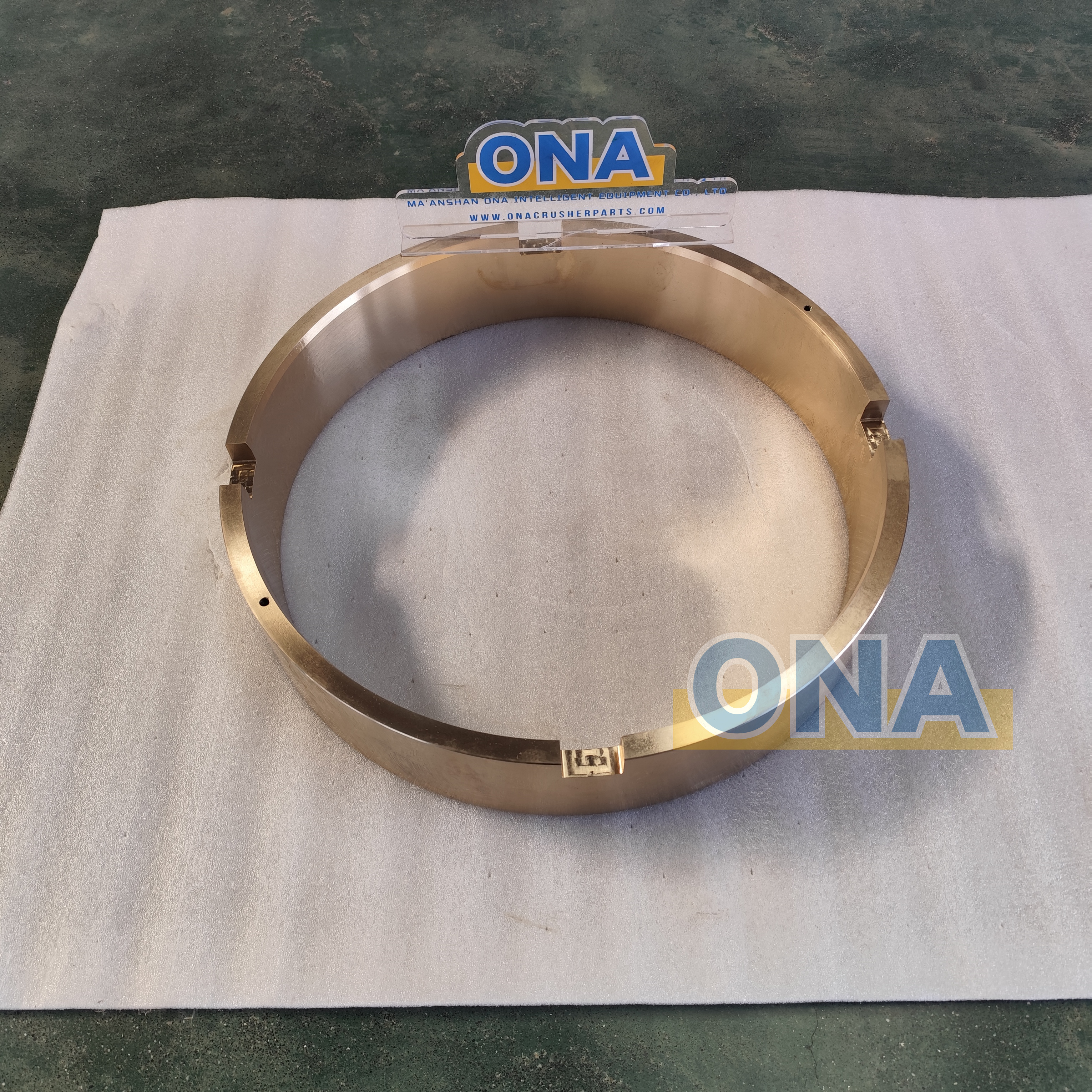 Stone Crusher Spare Parts HP400 Upper Head Bushing