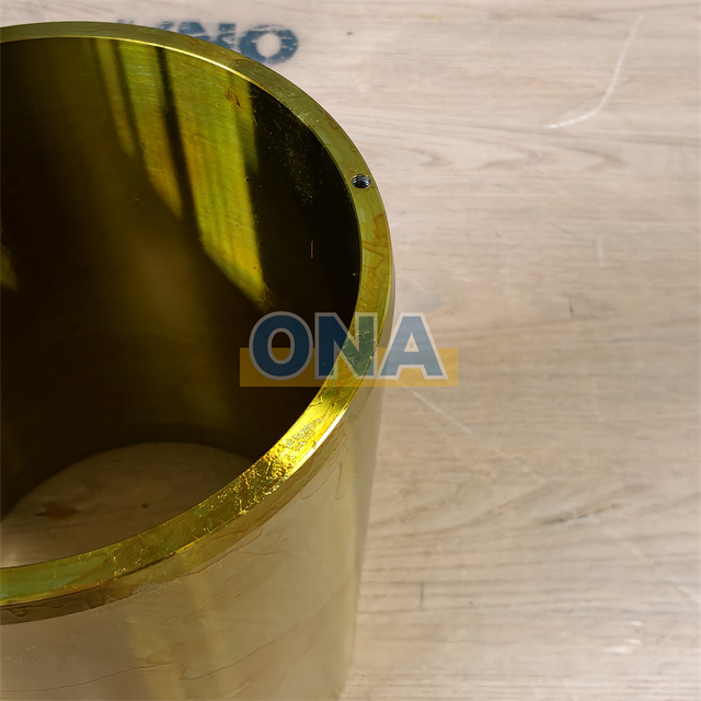 CS420 CH420 Cone Crusher Parts Main Shaft Sleeve ONA-442.6140-01